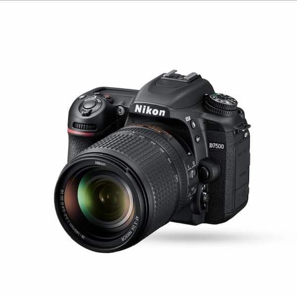 Nikon D7500